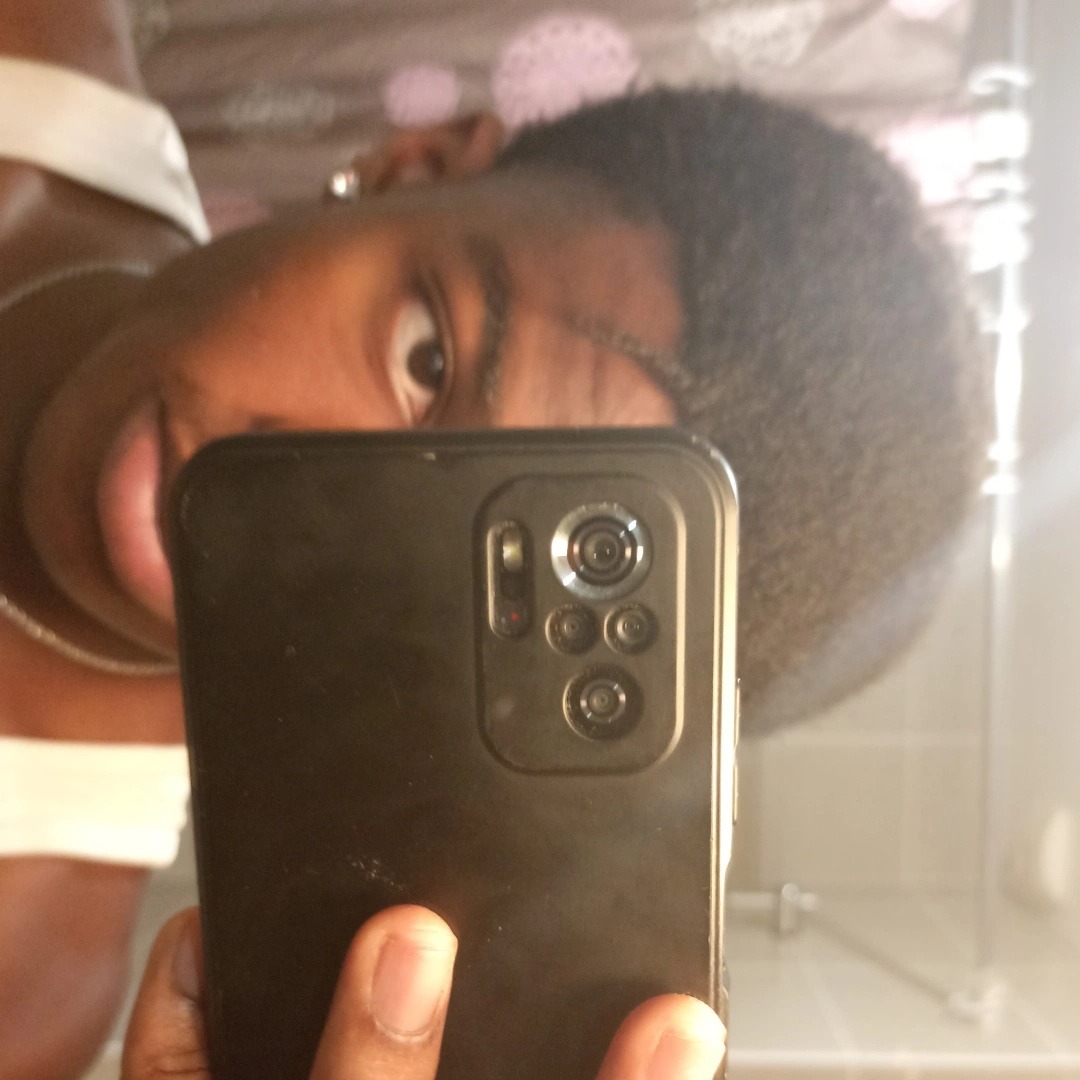 Profil de Guy, 20 ans, Escort Trans Luxembourg à Lieler