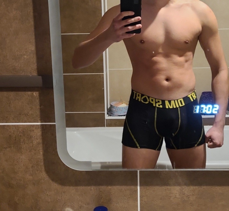 Profil de Yazide, 24 ans, Escort Trans Luxembourg à Hoffelt