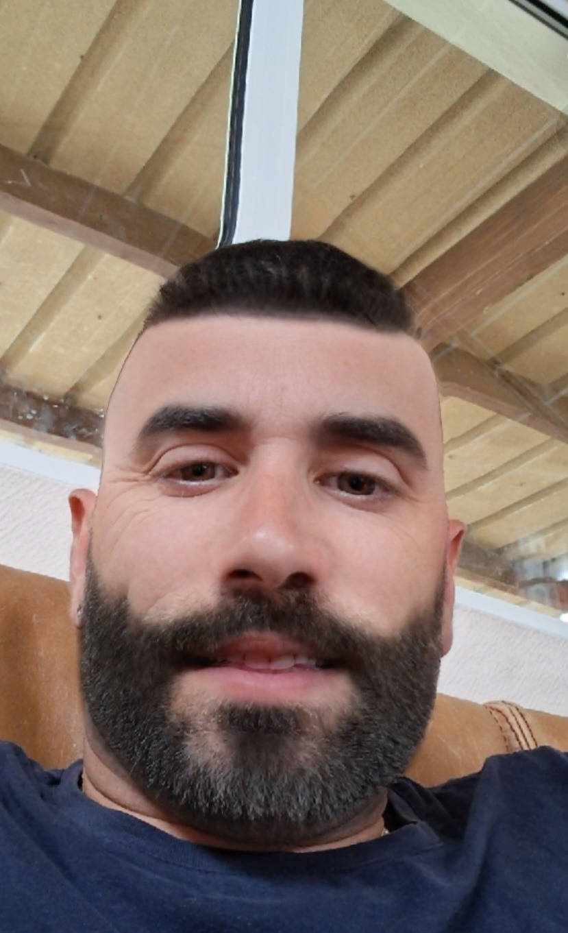 Profil de Boulaye, 40 ans, Escort Trans Luxembourg à Hosingen