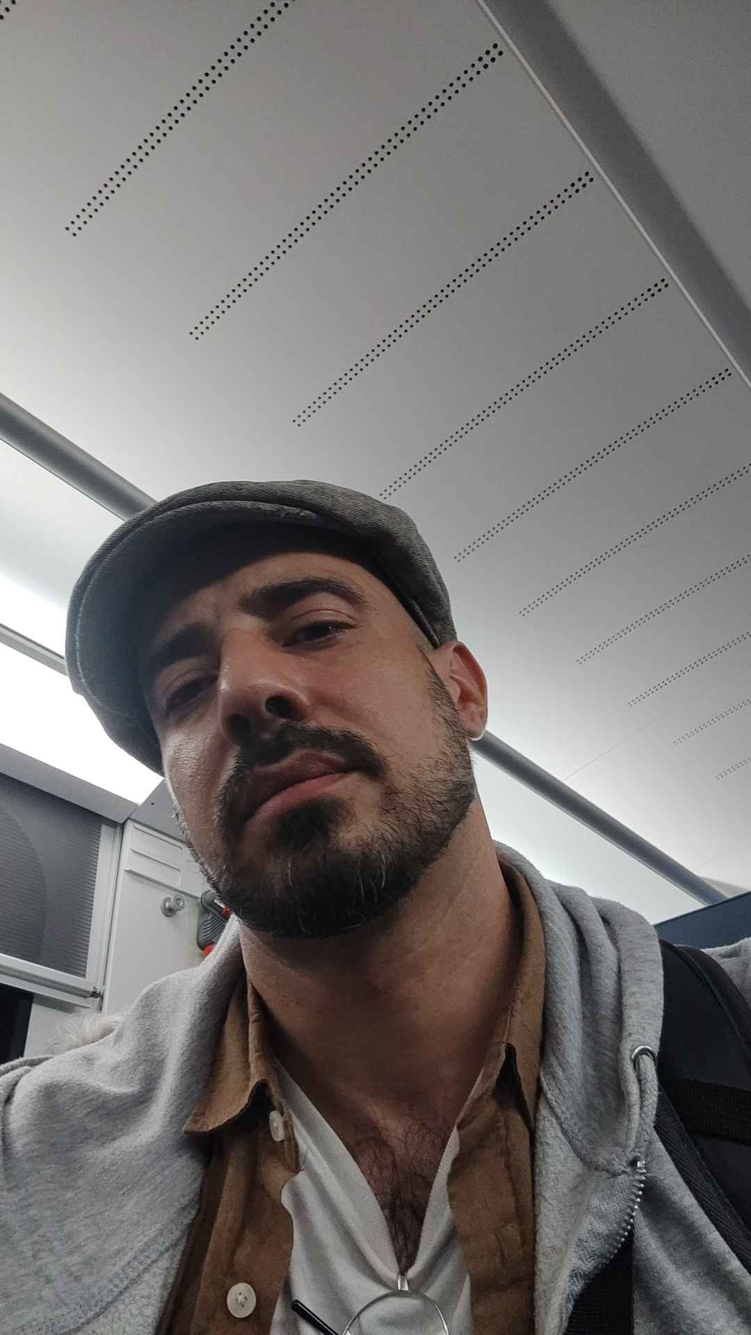 Profil de Vuk, 35 ans, Escort Trans Luxembourg à Stegen
