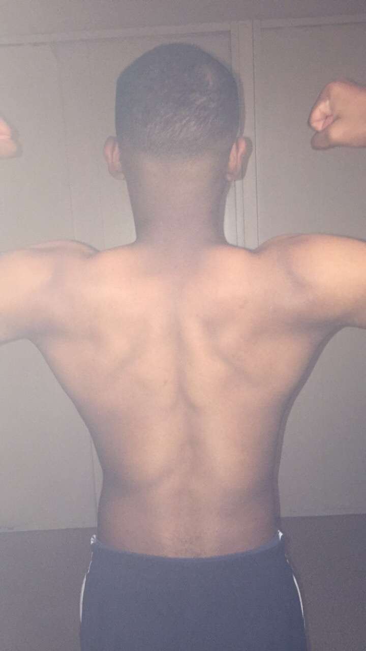 Profil de Ronald, 19 ans, Escort Trans Luxembourg à Deiffelt