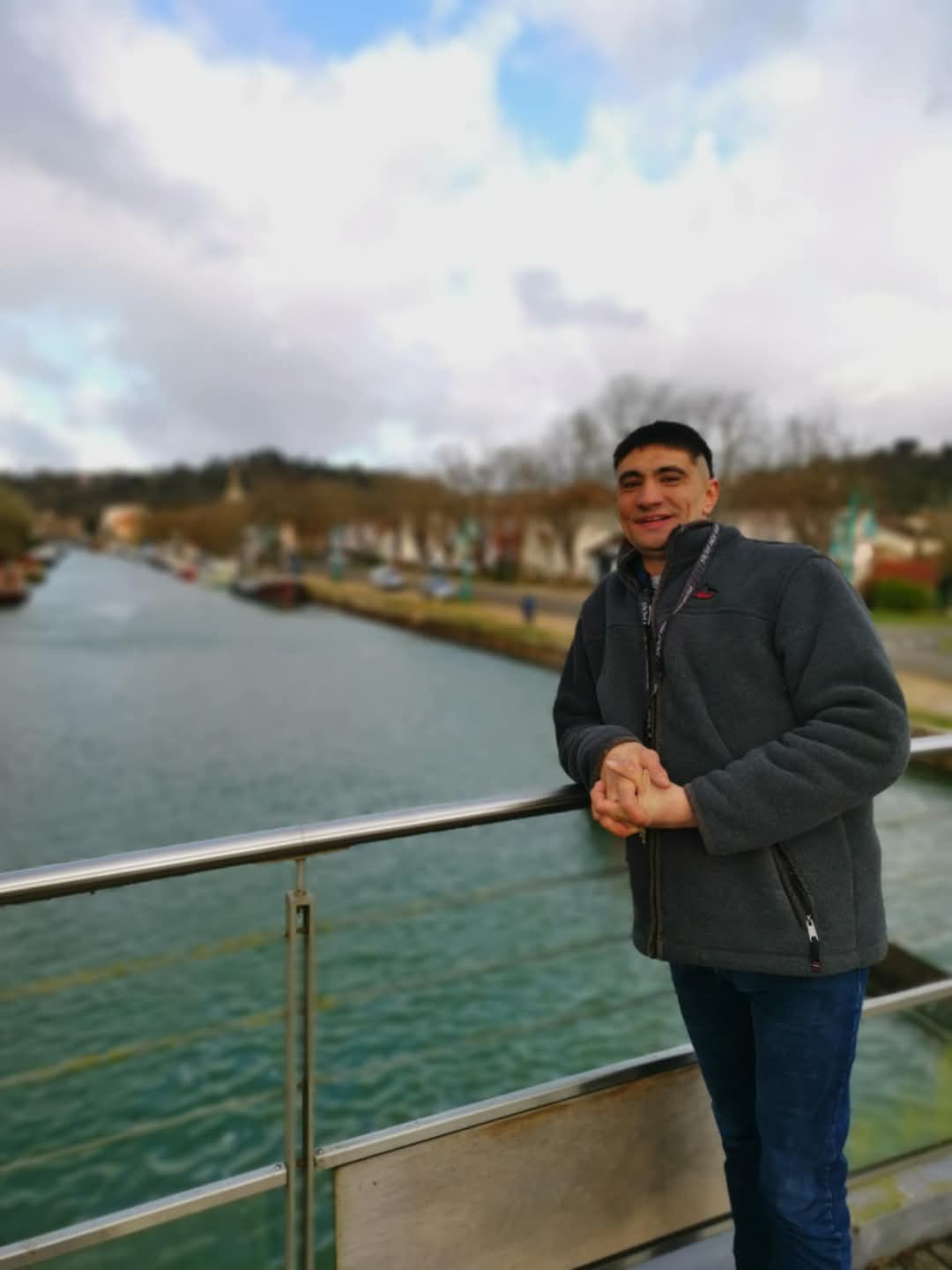 Profil de Ashton, 35 ans, Escort Trans Luxembourg à Rossmühle