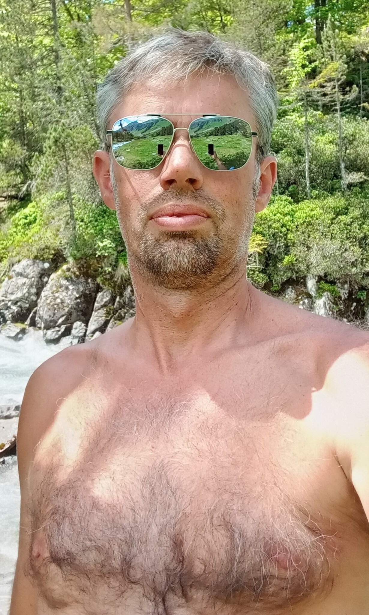 Profil de Ydris, 54 ans, Escort Trans Luxembourg à Beiler