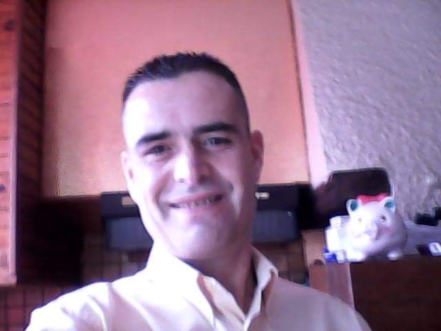 Profil de Areski, 45 ans, Escort Trans Luxembourg à Asselborn