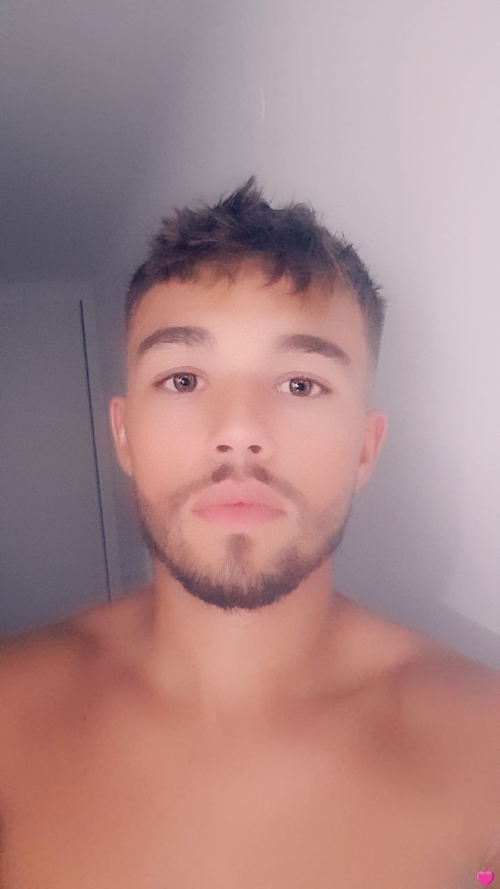 Profil de Demsey, 21 ans, Escort Trans Luxembourg à Kahler